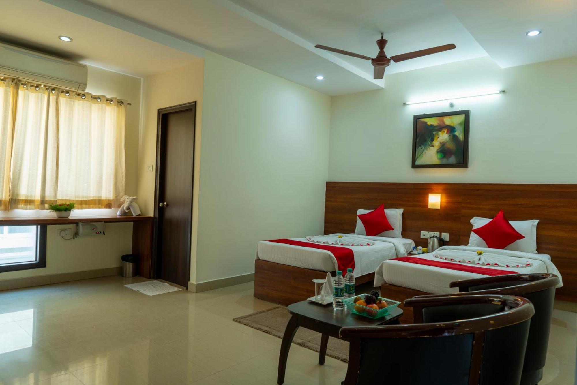 Hotel Krrish Inn - Ameerpet, Hyderabad Exterior foto